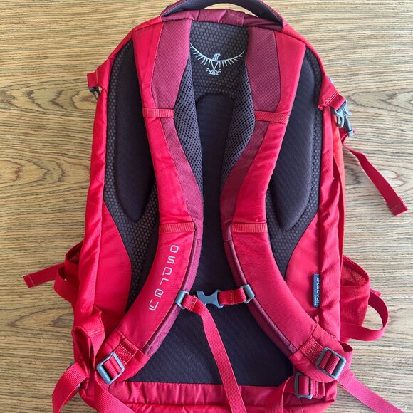 Osprey Nebula 24 SevenSeries Backpack Red Padded Laptop Sleeve Hiking Travel Bag main image 4